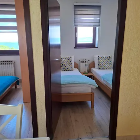 Apartment Suncica *