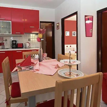 דירה Suncica מאלי לוסיניי