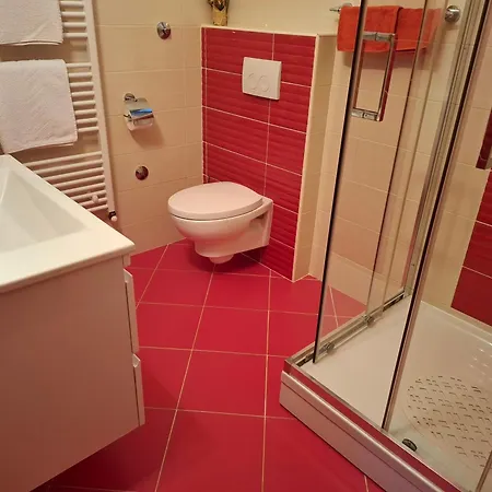 Suncica מאלי לוסיניי