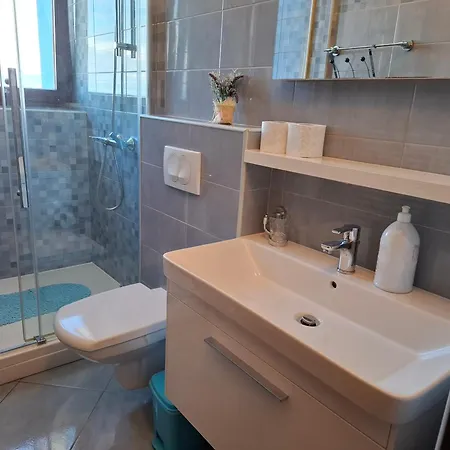 דירה Suncica מאלי לוסיניי